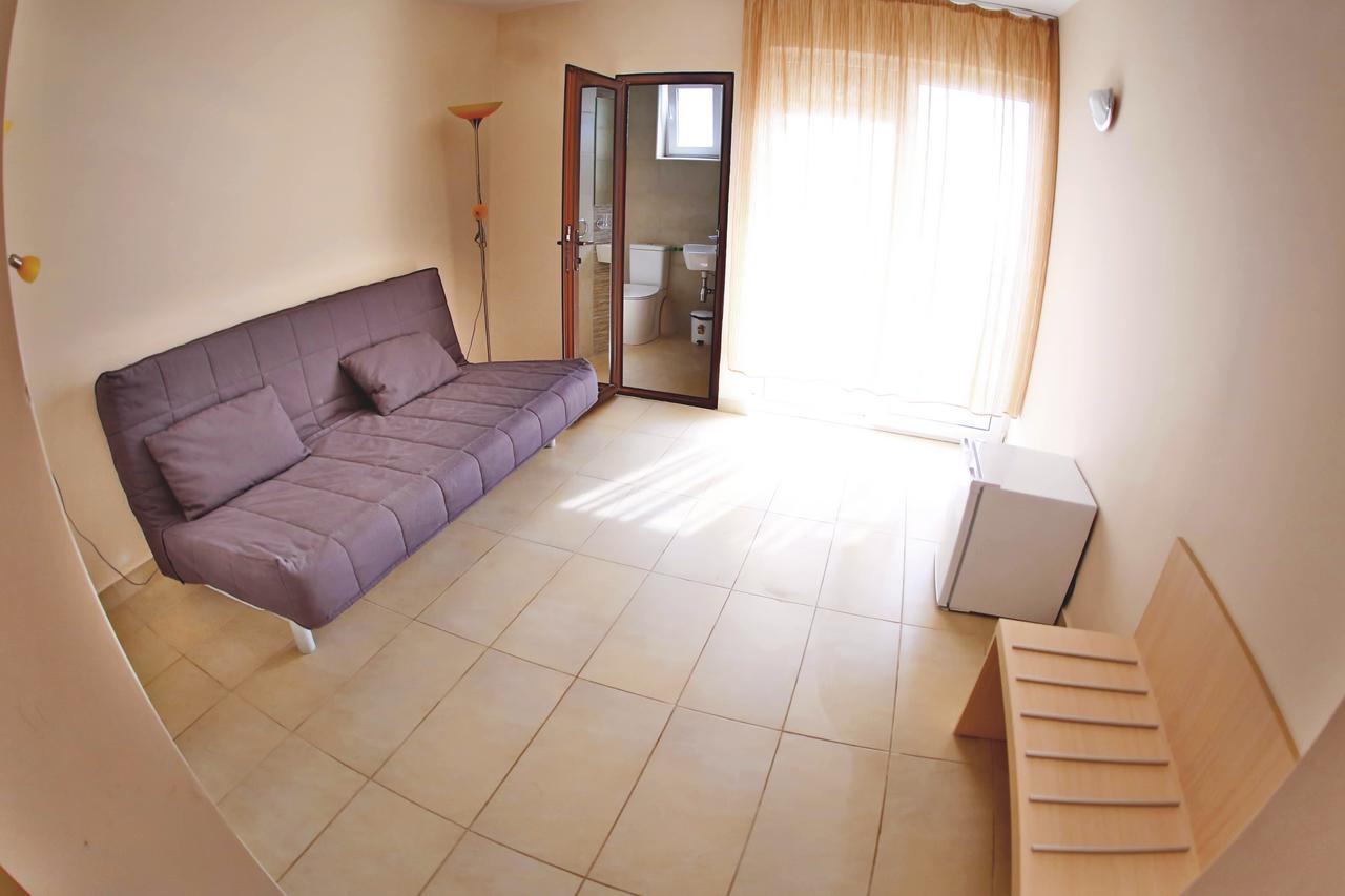 Jijo'S Hotel มามายา ภายนอก รูปภาพ