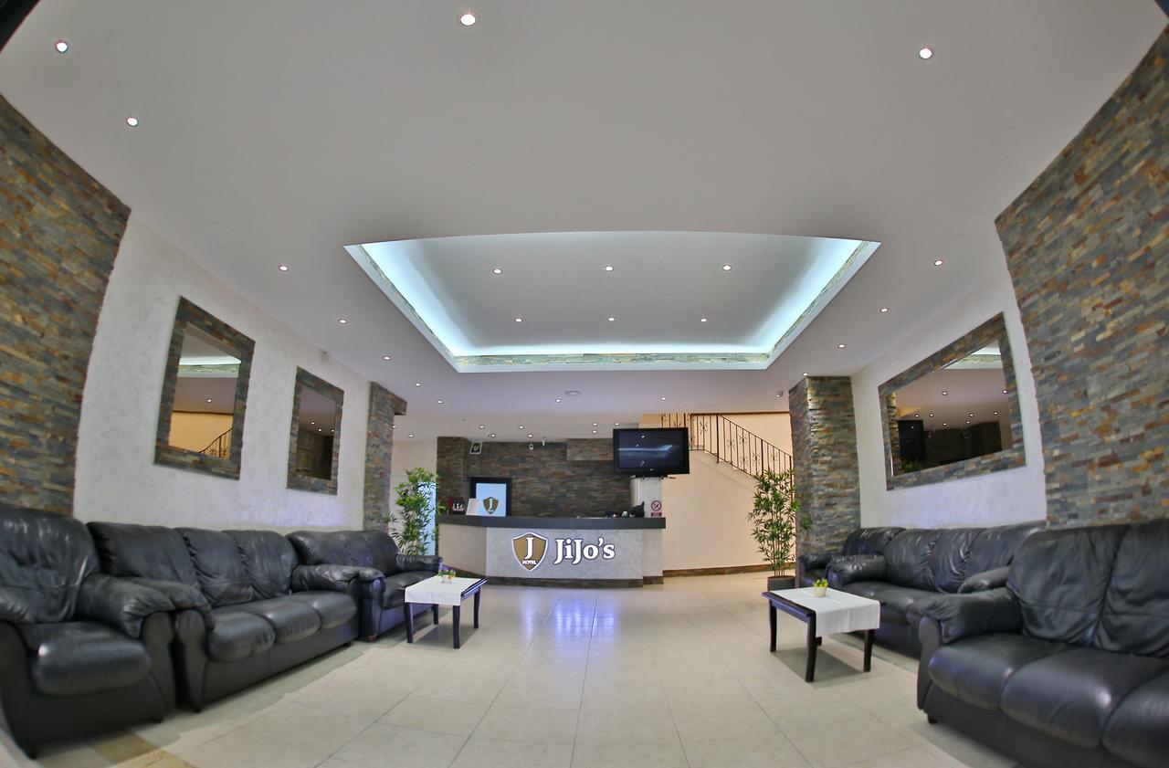 Jijo'S Hotel มามายา ภายนอก รูปภาพ